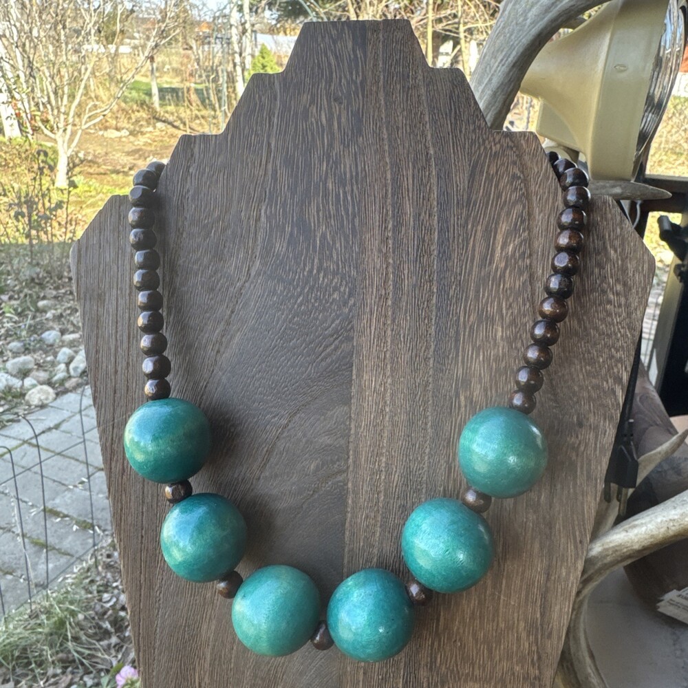 Miami Blue/Green Wood Necklace Boho Chic Casual Natural Hippie